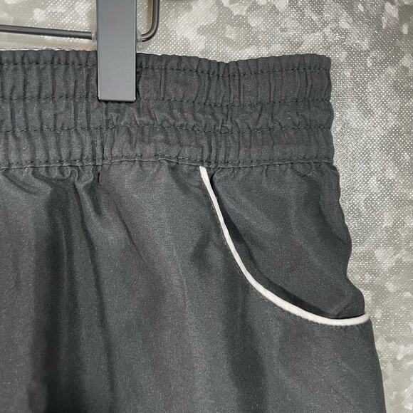 OP Junior's Black Elastic Waist Pull On Surfer Shorts - Size XL (15-17) - Beach - Picture 2 of 6